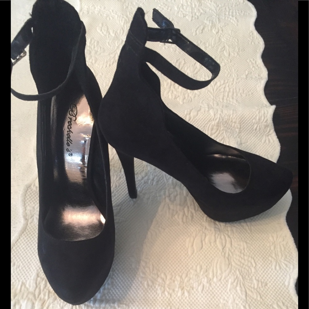 Black faux suede stiletto heels size 8